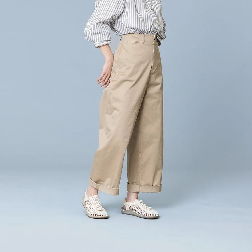 Women's UNEEK Sneaker