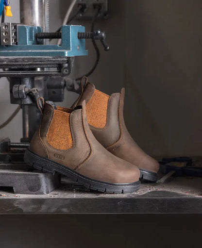 Women's San Jose Chelsea 90° Heel Boot (Aluminum Toe)