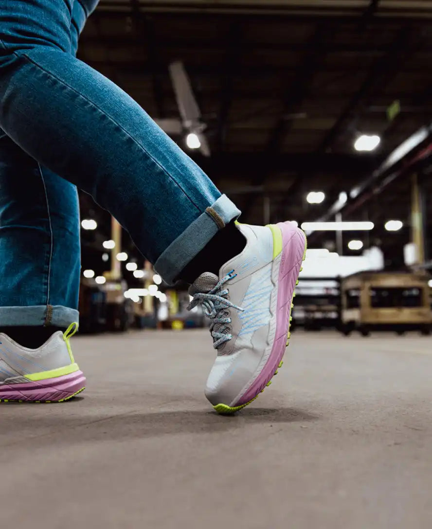 Women's Speedworks ESD Work Sneaker (Carbon Toe)