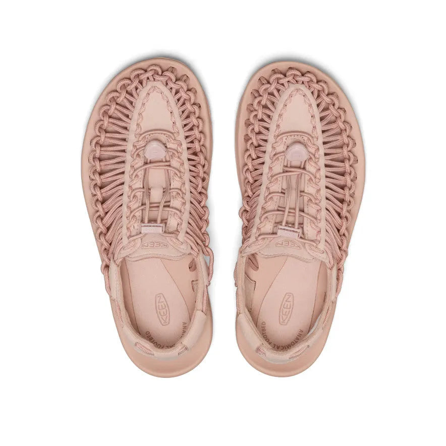 Women's UNEEK Sneaker